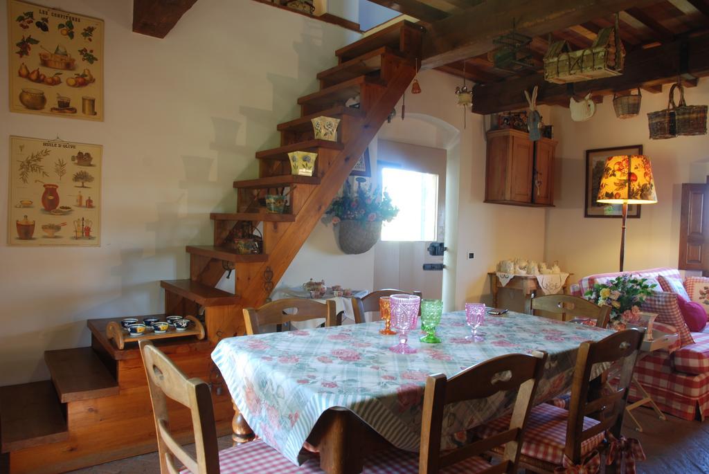 Appartamento Con Patio Privato E Giardino Tra Pisa E Firenze Palaia Quarto foto